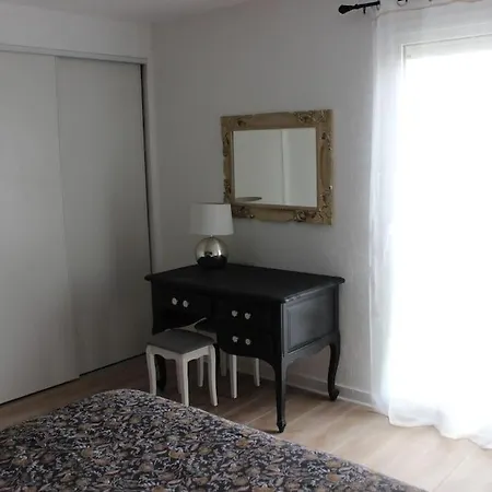 Apartment Stade Rochelais *